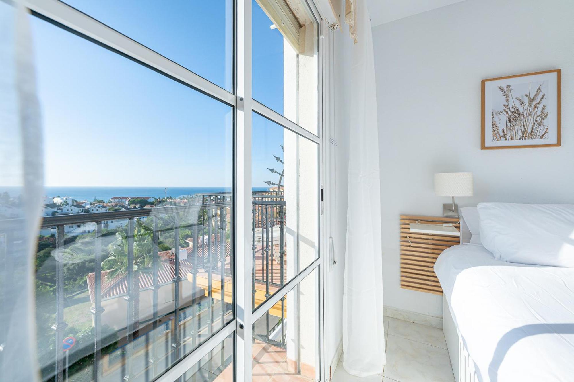 Sea Views 1 Bed Colinas Del Faro Apartment *